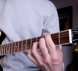 Natychmiastowy blues na gitarze (tylko 3 akordy)